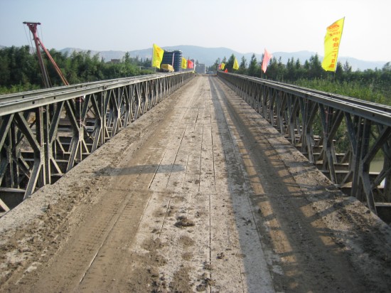 中铁24局钢便桥工程