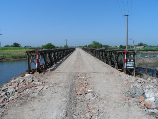 中铁十五局高芜高速公路钢便桥工程