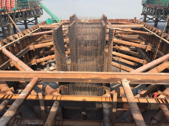 15米及18米拉森钢板桩施工-吴江明港道桥1